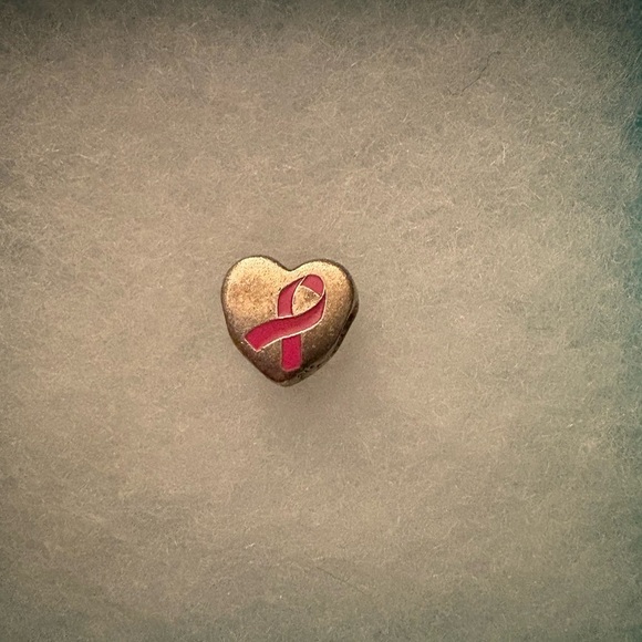 Pandora Heart Charm with Pink Ribbon - Picture 1 of 2